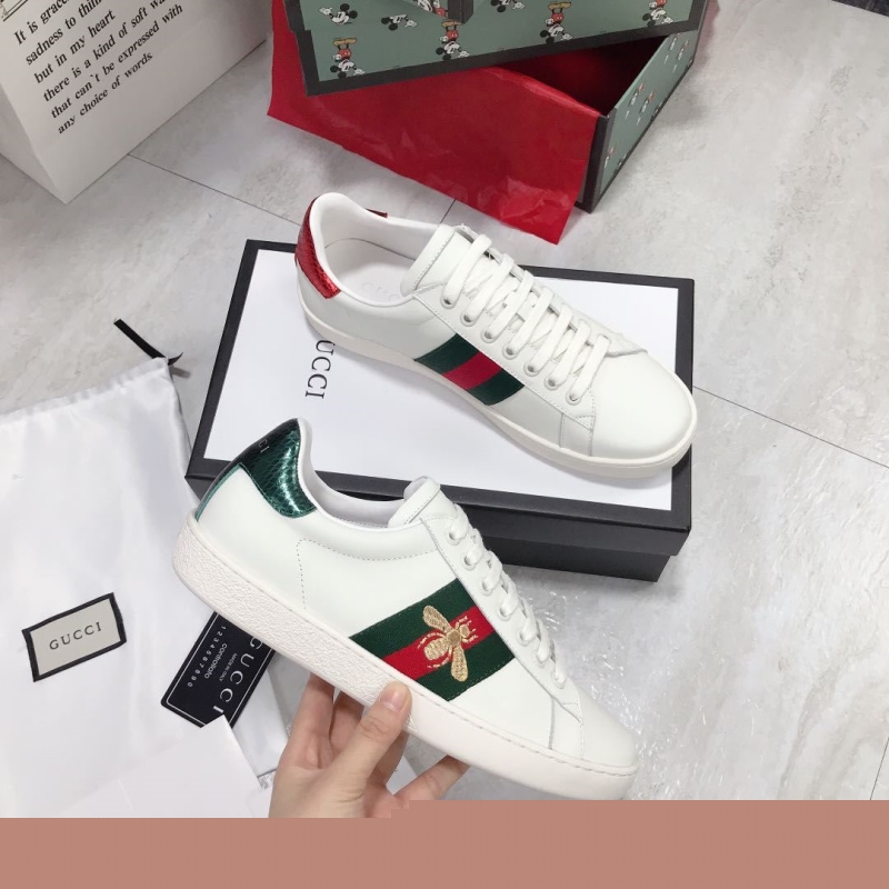 G*u*i casual shoes